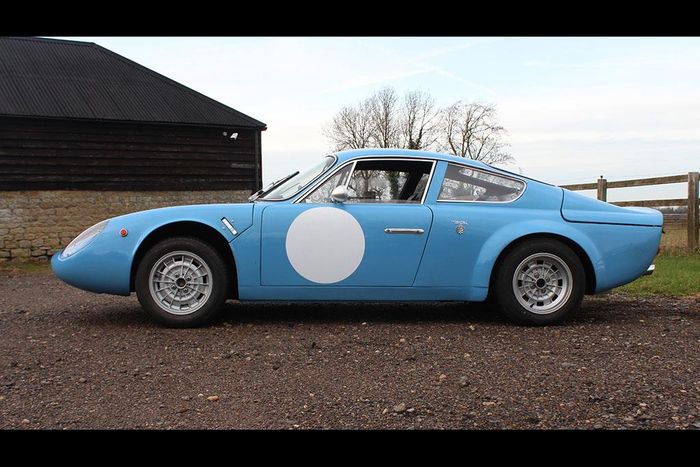 Abarth Simca 1300 Longnose Restoration - Photographs by: AMPaquete